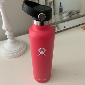 NEVER USED pink hydro flask